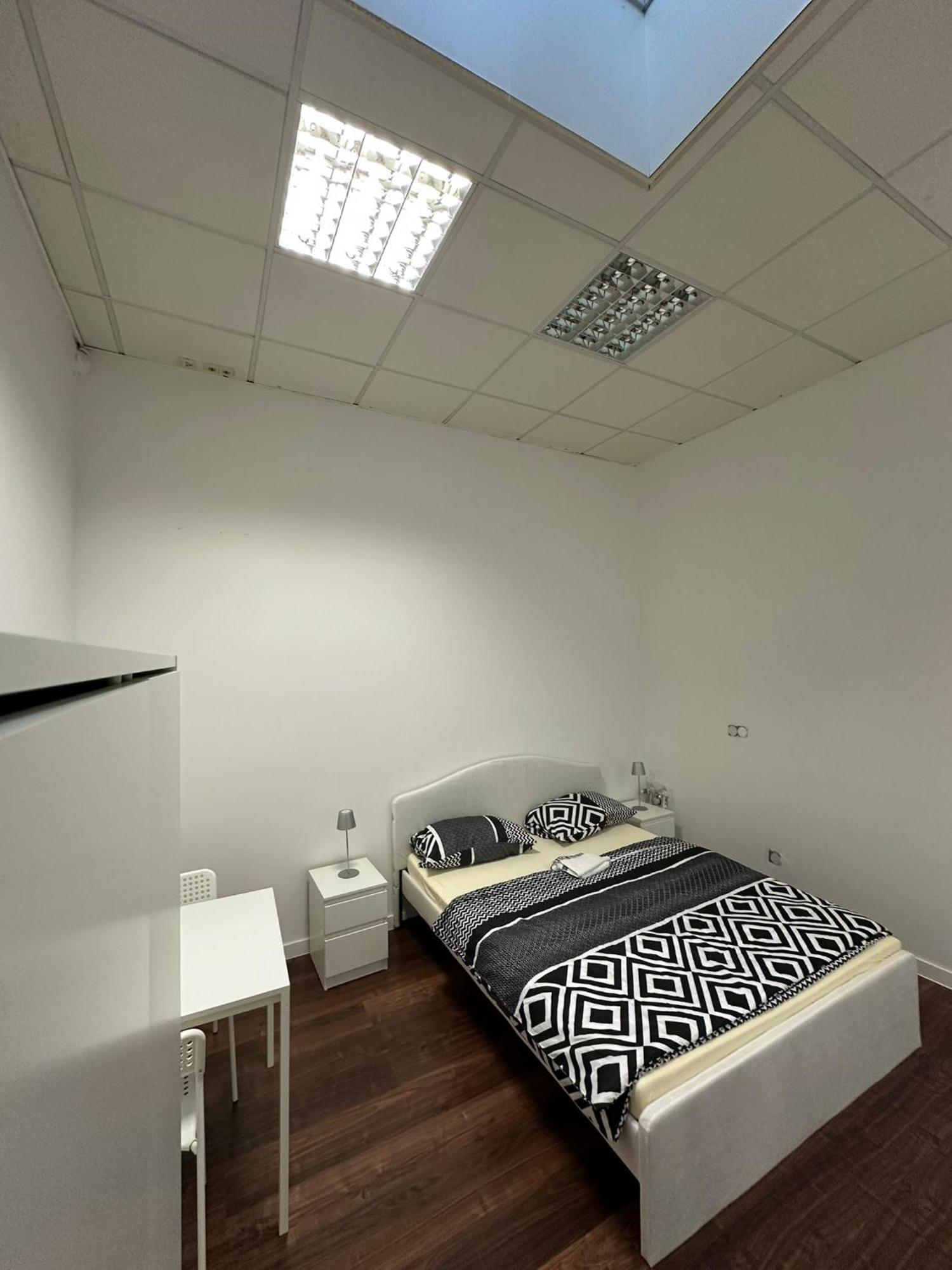 Center Hotel Кёльн Экстерьер фото